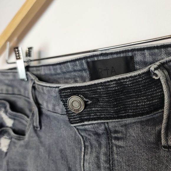 RTA Nova Road to Awe Slim Boyfriend Style- Cuffed Skinny Jeans Black Fog Sz29 - Picture 5 of 7